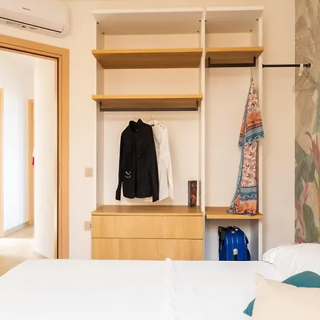 Апартаменты Elmisa House