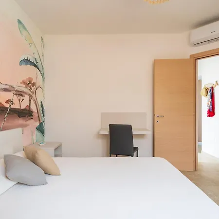 Elmisa House 公寓