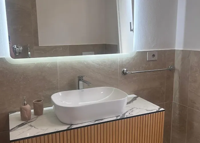 Elmisa House Tertenìa